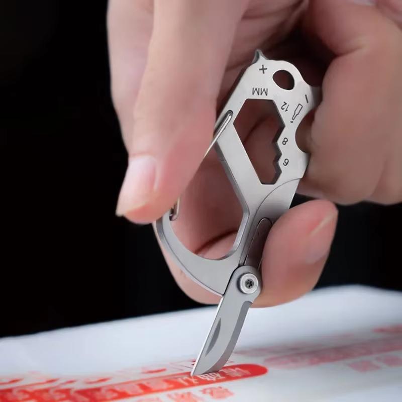 Multi Functional Tool Foldable Stainless Steel Knife Keychain Folding Knife Multi Functional Outdoor Knife For Outdoor Tasks