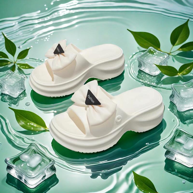 EVA thick-soled slippers women's summer new summer seaside slippers thick-soled beach wear cool slippers