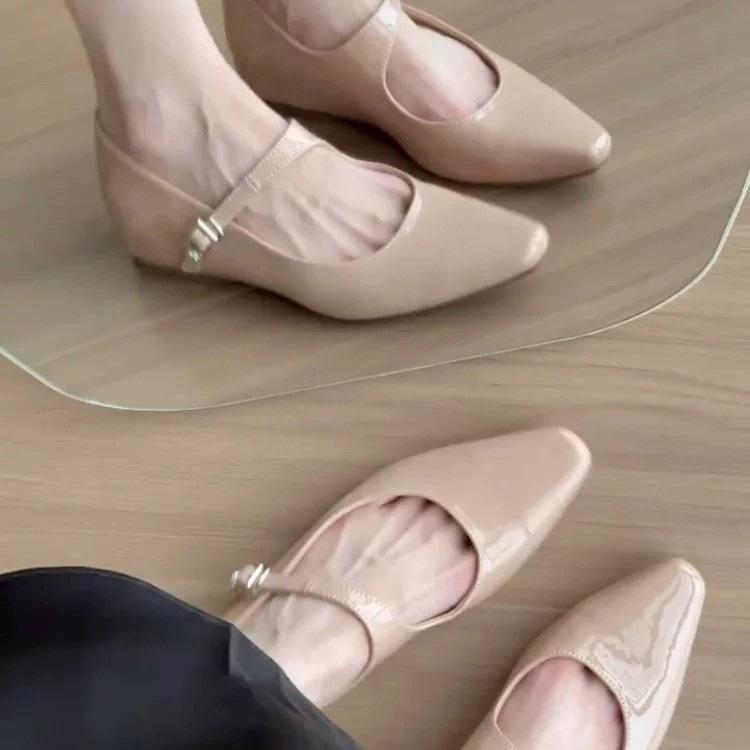 Inner height increase nude patent leather word with light mouth single shoes women's autumn and winter new temperament Mary Jane shoes