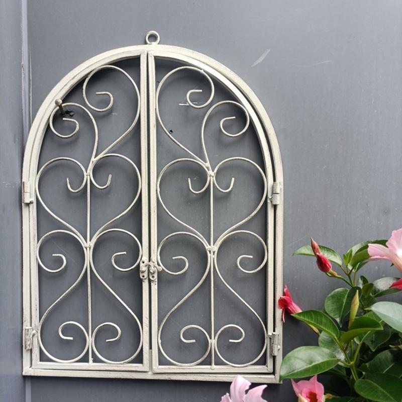 Romantisch Metalen Wanddecoratie Vintage Nepraam Frame Kunst Met Gebogen Ontwerp Voor Slaapkamer Tuinen Decoratie