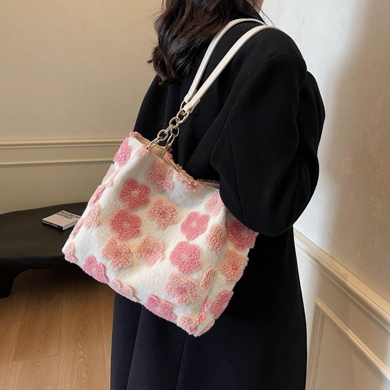 Plush Bag for WomenLarge Capacity Winter Casual Versatile Single Shoulder Shopping Bag Tote Bag