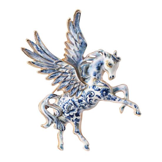 Brooch Horse-Themed Zine Alloy Brooch with Inlaid Crystals Enamel Faux Pearls Fairy Tale Badge Artistic Accessories