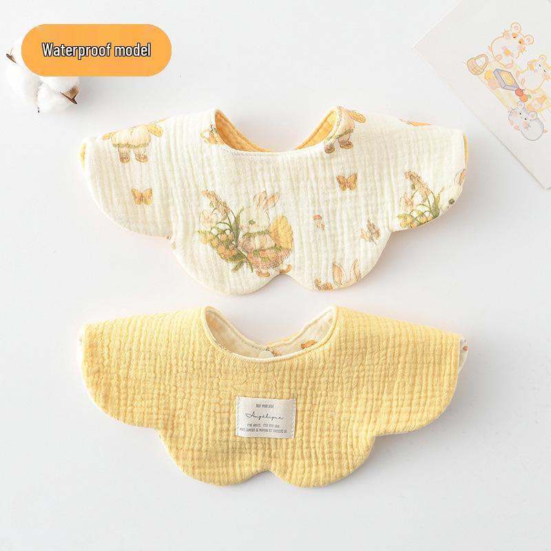 Dwustronny, wodoodporny śliniaczek dla niemowląt w stylu koreańskim z płatkami, wykonany w 100% z gazy bawełnianej
