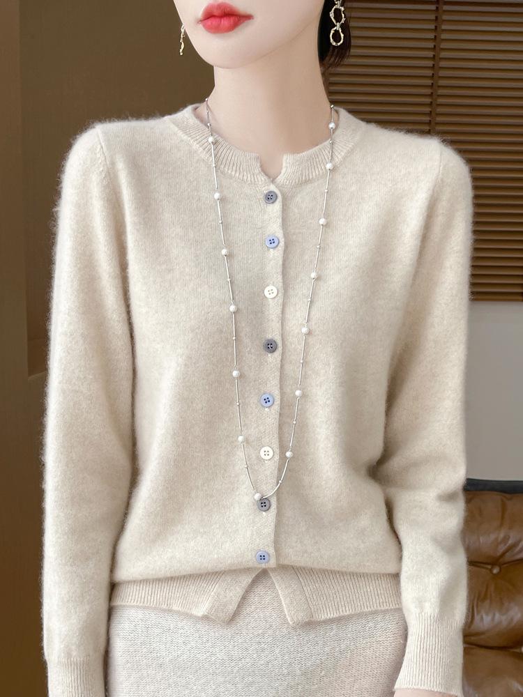 Women's Slim Fit Australian Wool V-Neck Cardigan - Autumn/Winter Collection, Solid Color, Soft, Skin-friendly, Versatile, Button-up Sweater
