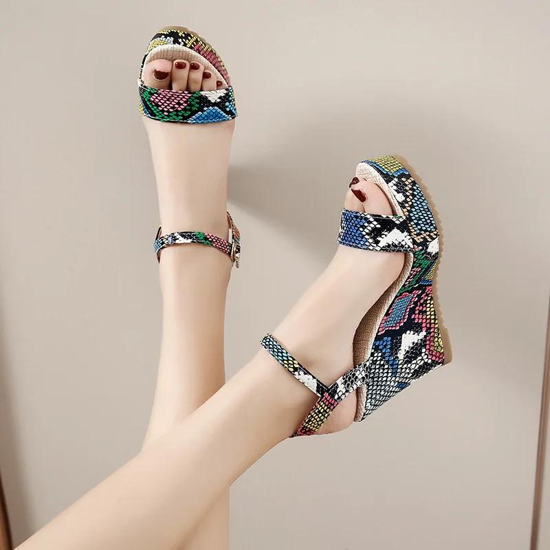 Mode 2024 Damen Sandalen Neue Keilabsatz Plateau Schuhe Damen Sexy High Heels Pumps Sommer Casual Peep Toe Leopard Ein Wort Sandalen