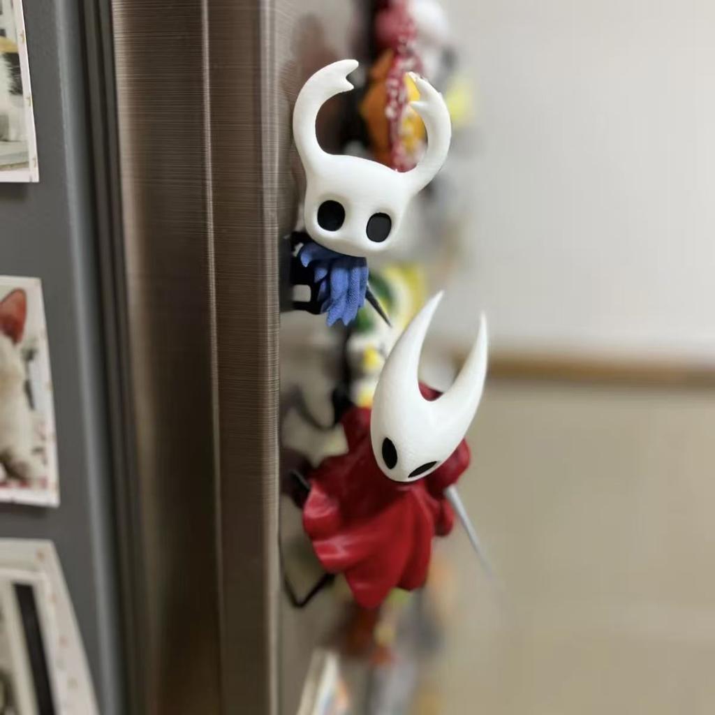 2pcs/Set Hollow Knight 2 Hornet Figure Toy Fridge Magnet Desktop Decoration Model Ornaments Toys Boys Girls Christmas Gifts