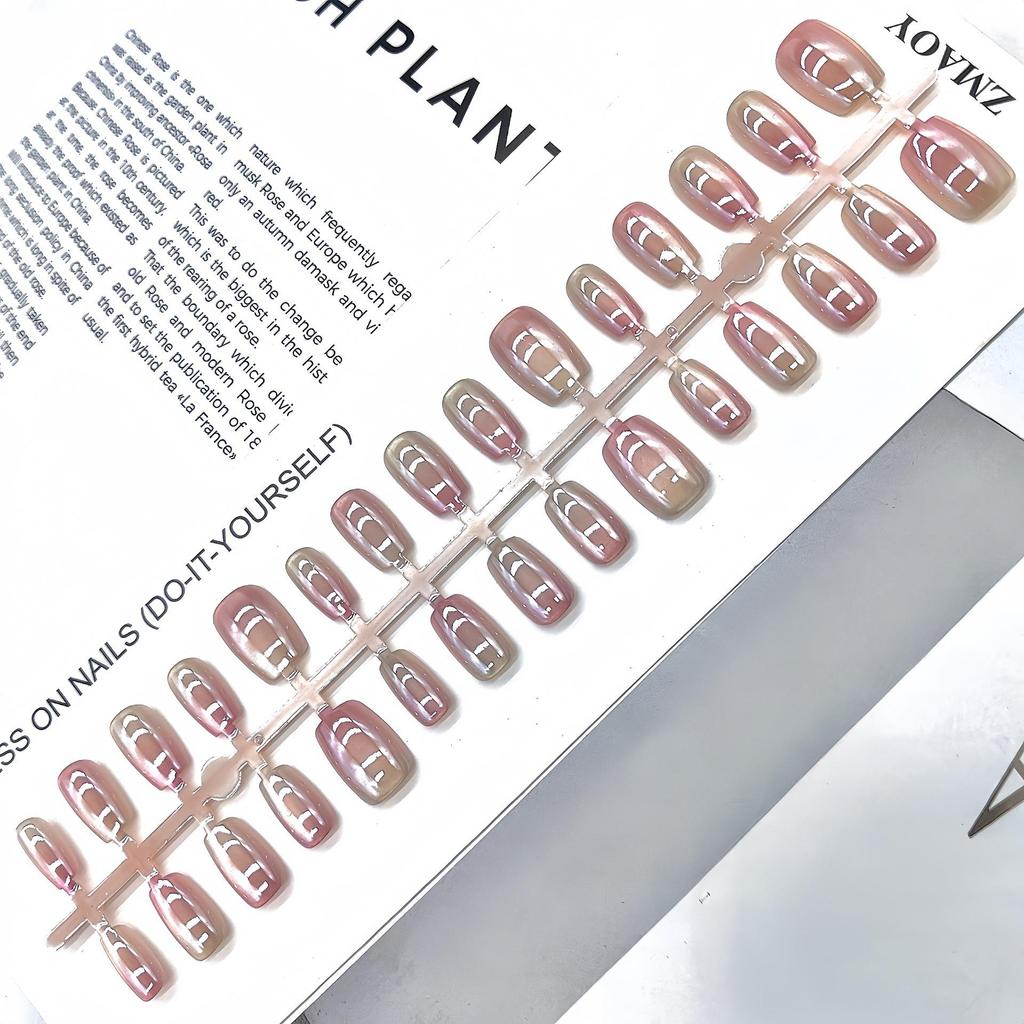 Aurora Cat-Eye Gradient Blush Electroplated Nail Tips