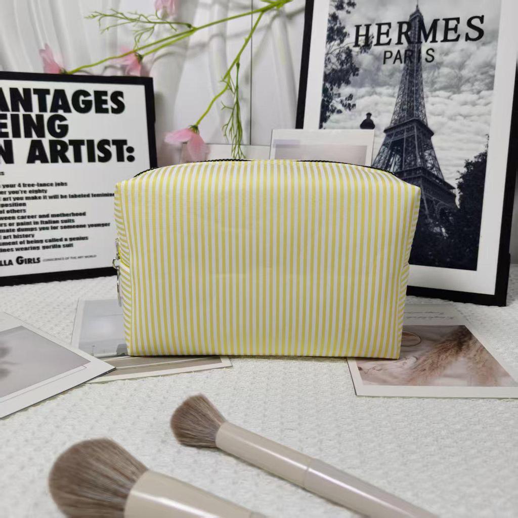 Large-Capacity Striped Makeup Bag: Indian Clutch for Convenient Travel and Outings