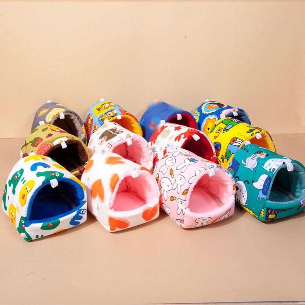 Rabbit Squirrel Hut Small Animal Sleeping Bed Warm Guinea Pig Nest Creative Mini Cage Mat Winter