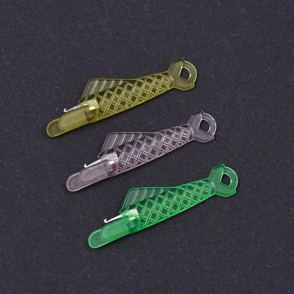 10PCS Fish Type Sewing Machine Needle Threader Fast Operation Plastic Mini Needle Threader DIY Convenient Needle Insertion Tool разноцветный