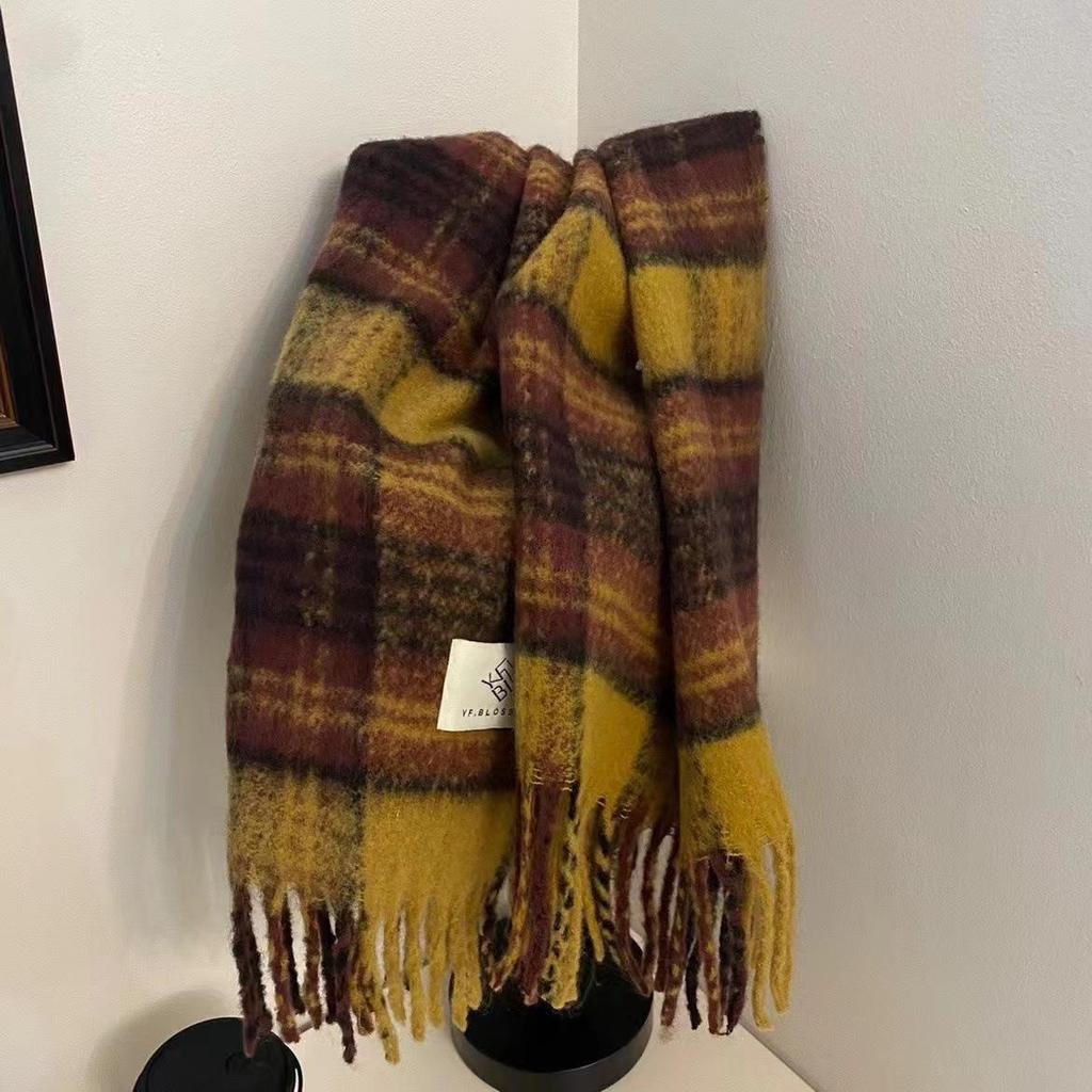 2024 Plaid Tassel Scarf: Unisex, Autumn-Winter, Warm & Stylish for Couples and Students