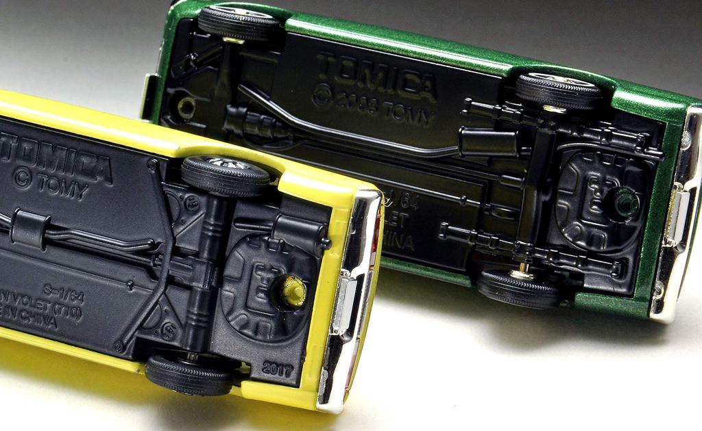 Tomica Limited Vintage Neo Scale Nissan Violet 1600SSS Brown 1973 Model 1/64 LV-N188a (Finished)