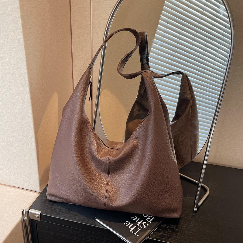 Large-capacity Commuter Tote Bag Women's 2026 Spring New Style Fashion Versatile Casual Shoulder Armpit Bag