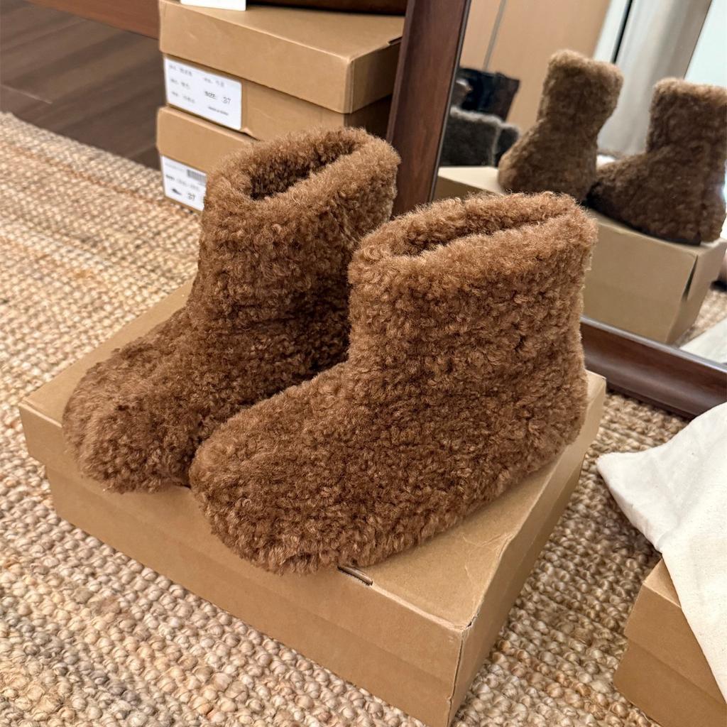 Inner heightening snow boots short boots season piled thickened warm snow cotton shoes fluffy cotton boots