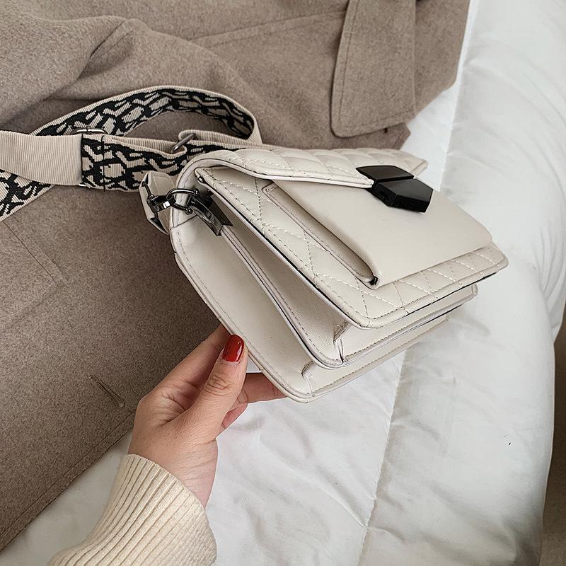Bag women's new trendy Korean version of one-shoulder foreign Internet celebrity fashion rhombus embroidery crossbody bag