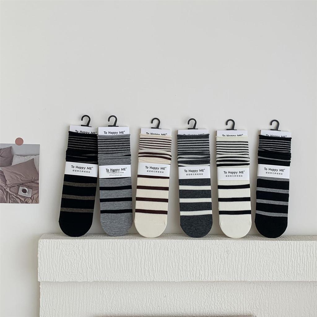 Women's Korean-Japanese Striped Mid-Calf Slouch Socks - Minimalist, Slimming, for Spring & Autumn