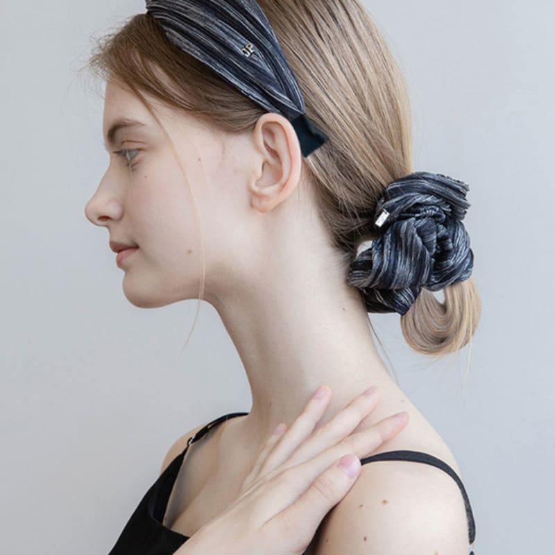 

Jean Paul Clarisse Glitter Scrunchie JP-22-113S RED