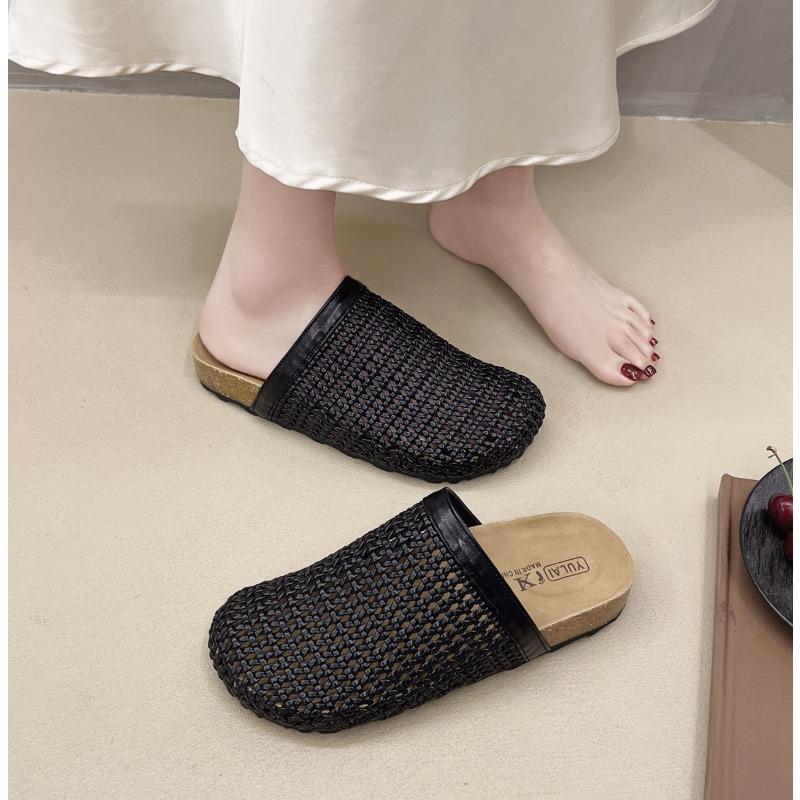 Hollow and breathable thick-bottomed bag head half slippers women's summer new fashionable versatile one-pedal beach cool slippers