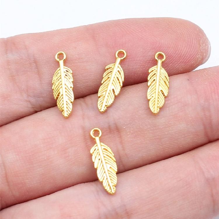 50Pcs Feather Charm Hanging Pendant For Craft Project Necklace Jewelry Making Ethnic Costume And Clothing Decoration