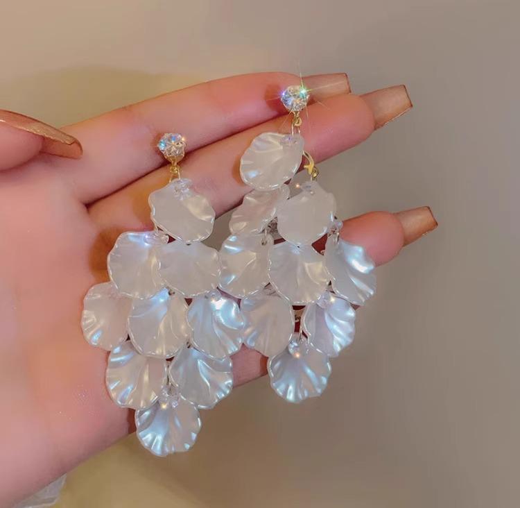 2025 Retro Blume Perle Quaste Ohrringe - Elegante Damen Luxus Hängeohrringe