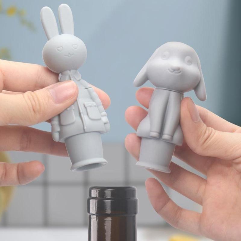 Pack of 2 Silicone Wine Bottle Stoppers with Cartoon Animal Design Bottle Plug for Reliable Sealing in Various Use