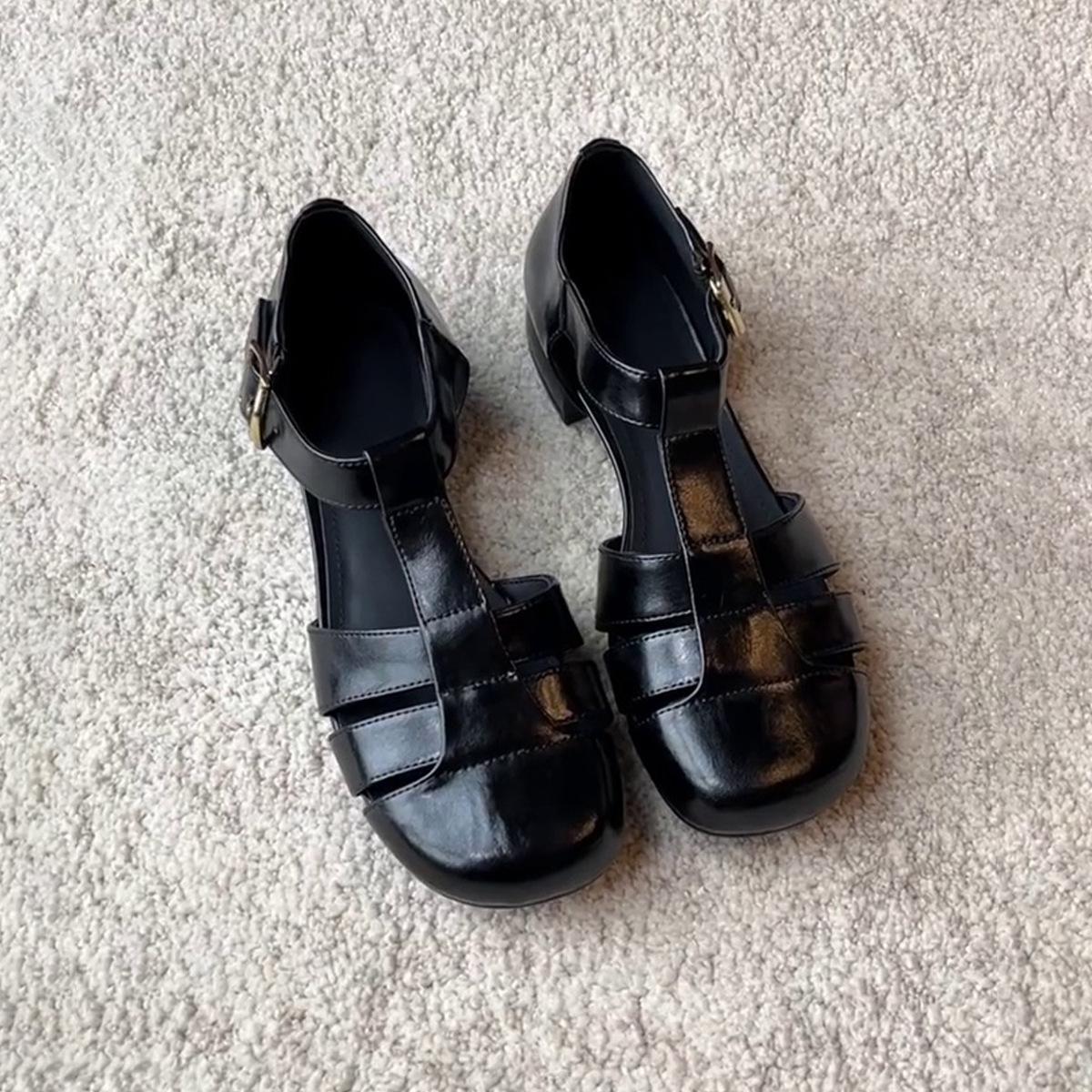 

Sheepskin version~ French retro woven hollow round head Roman sandals women s one-button versatile low-heeled bag head sandals 35