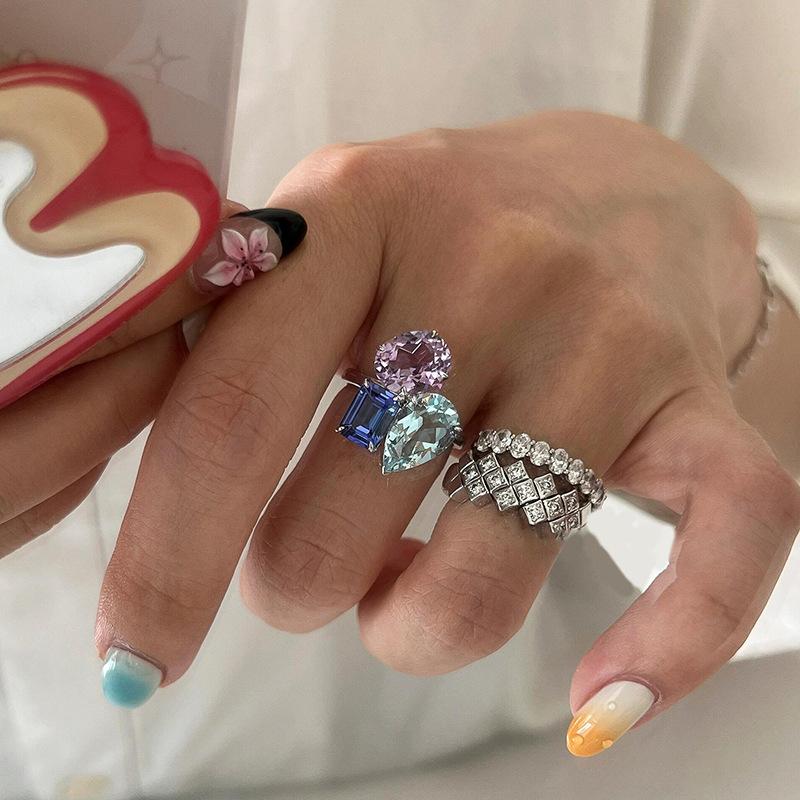 Hip hop style high-end Triple splicing sparkling diamond rings for women clear blue water droplet ring party jewelry gift