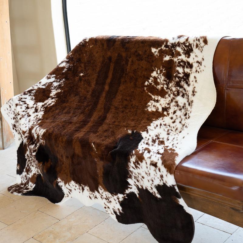 140x200cm Imitation Animals Skin Area Rugs Soft Faux Fur Leather Cow Carpet for Bedroom House Decoration Christmas Decor