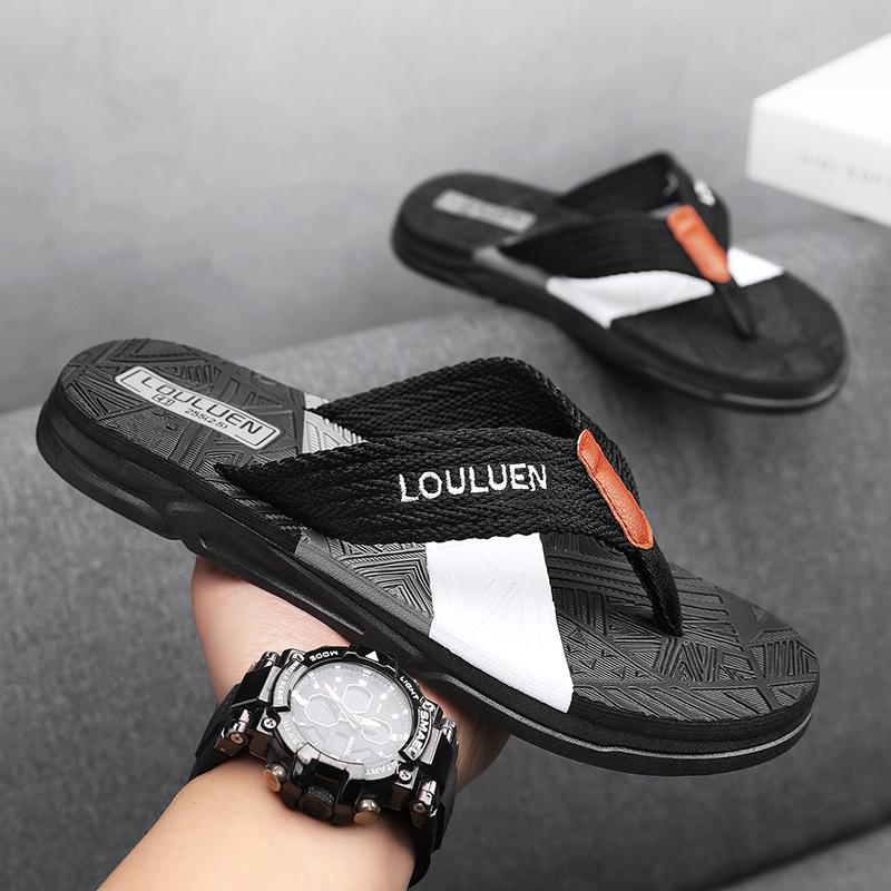 Men's Trendy 2026 Summer Flip-Flops: Soft Sole, Non-Slip Outdoor Beach Sandals