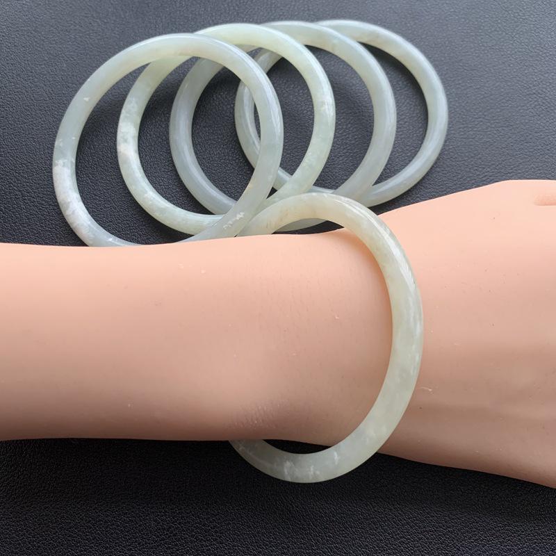 Natural Xiuyu Avocado Ice Jade Bracelet - Translucent Green Beauty Strip 54/55