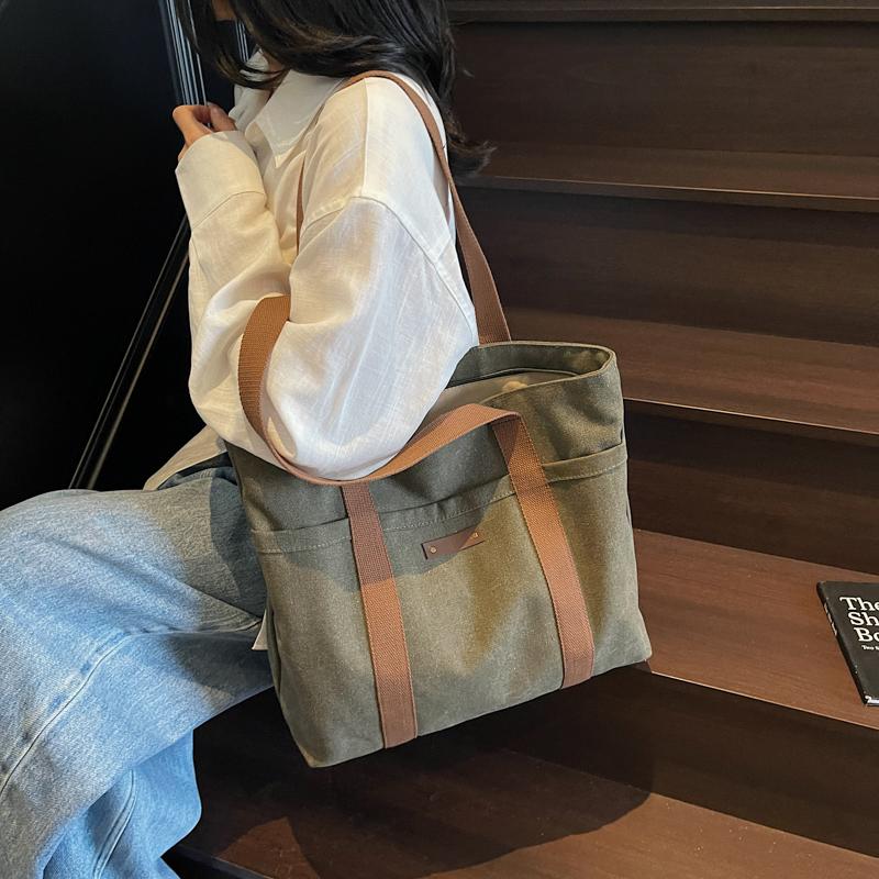 Large Capacity Canvas Travel Bag Commuter Shoulder Bag Shopping Bag Women's Handbag