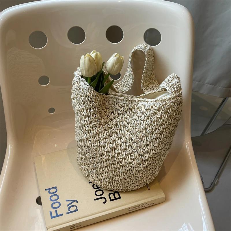 Women Straw Tote Handbag Fashion Beach Bags Large Capacity Shoulder Bag Casual Weaving Travel Bags Female Summer Woven Tote Bag