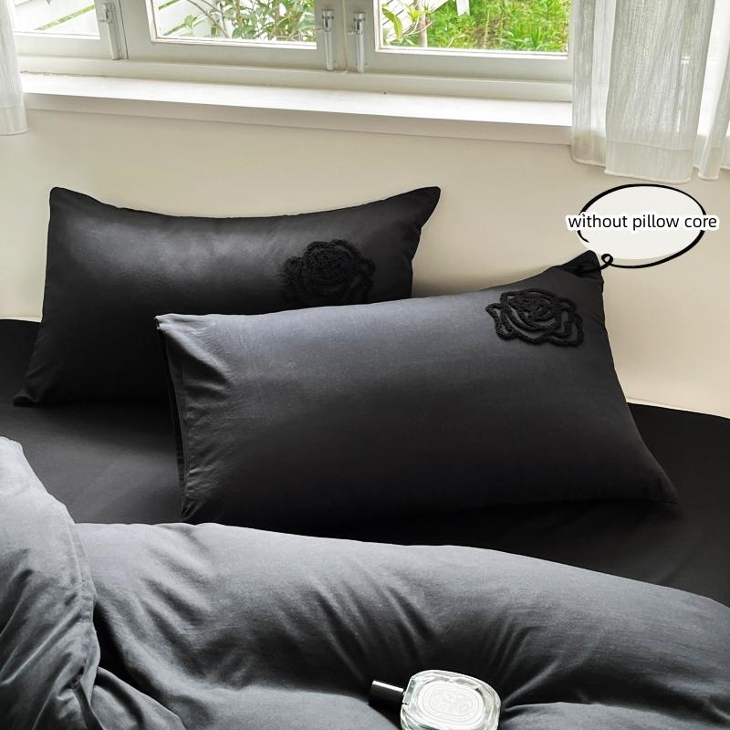 3pcs Embroidered tulips Duvet Cover Set (1*Duvet Cover + 2*Pillowcase, Without Core) Black Bedding Set, Soft Comfortable