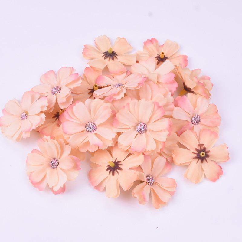 20/30Pcs Silk Daisy Artificial Flower Head Home Room Decoration Craft Flower Wreath DIY Party Bridal Wedding Decor New Year Gift