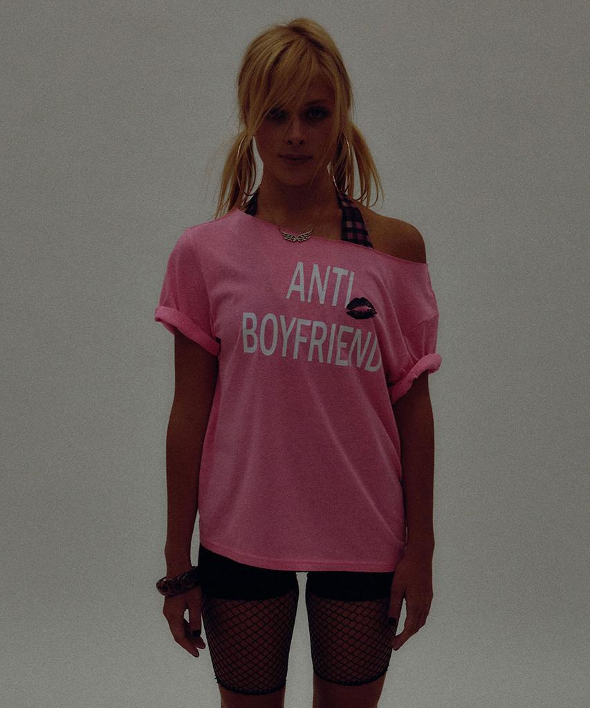 SCULPTOR Anti Boyfriend Tee Neon Pink