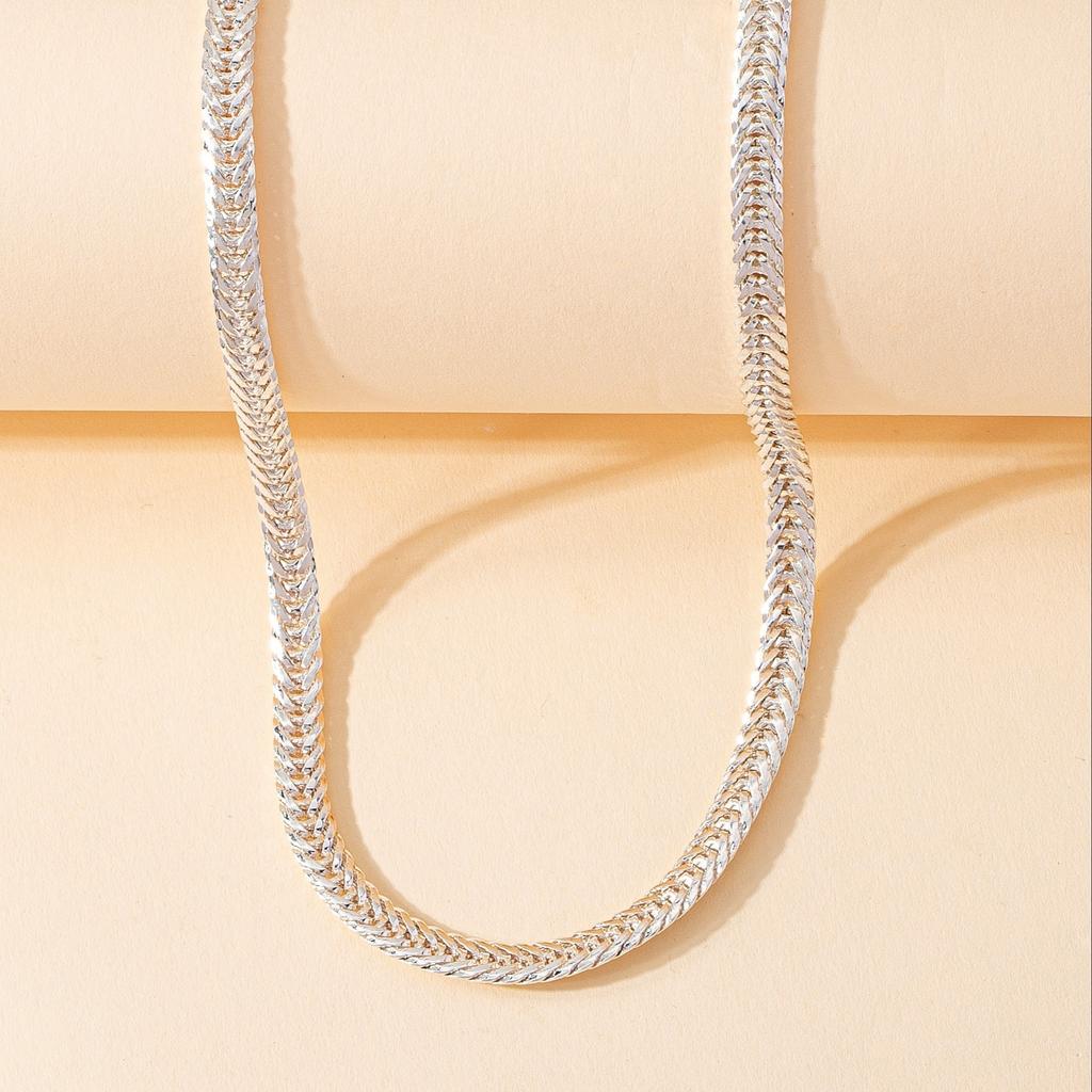 Silberne Einfache Kette Halskette Geeignet für Damen und Mädchen Party Kuchen Urlaub Vielseitig Neujahrsgeschenk Zubehör