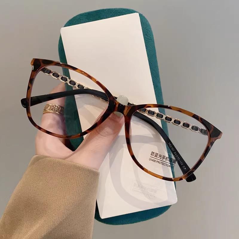 

Xiaoxiangjia Versatile Cat Eye Glasses Women s Plain Eye Frame Advanced Sense Myopia Glasses Fashion Anti-Blue Light Flat Mirrors