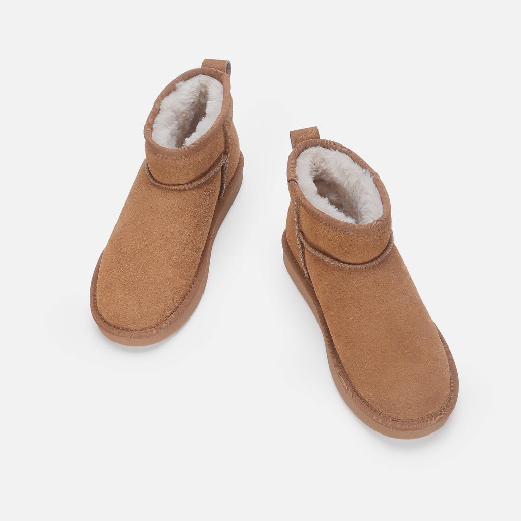 Cowhide snow boots women's autumn and winter leather short boots keep warm and cold-proof one-pedal couple bread shoes cotton shoes