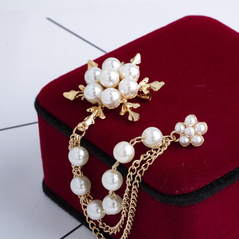 Elegant Simulation Pearl Snowflake Chain Tassels Brooch Fashion Brooches for Women Chain Pin Jewelry