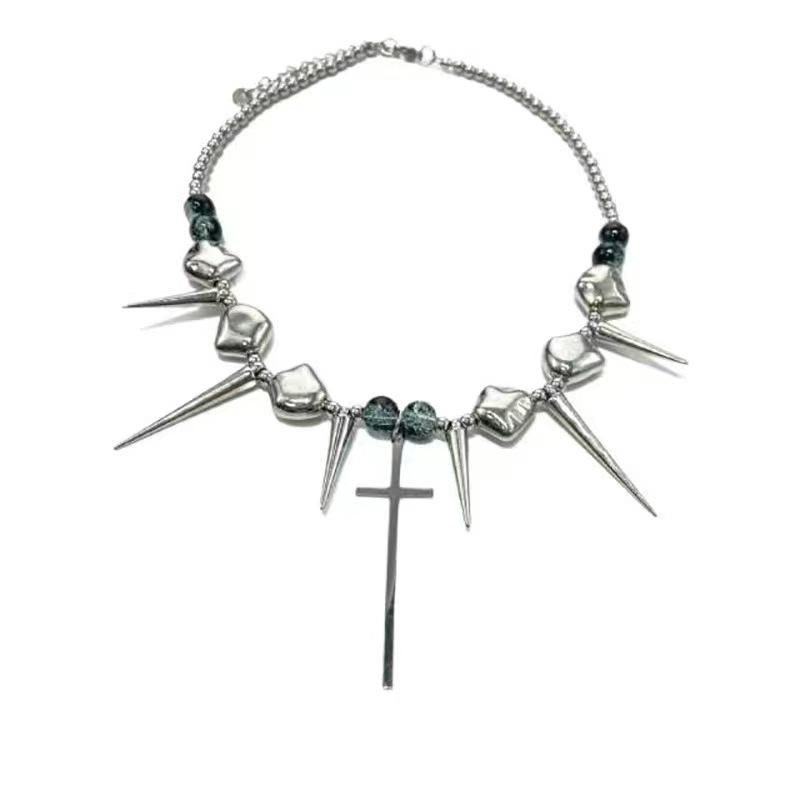 

Cross Rivet Exaggerated Punk Women s Necklace Men Irregular Subculture Collarbone Chain Hip Hop Necklace Jewelry