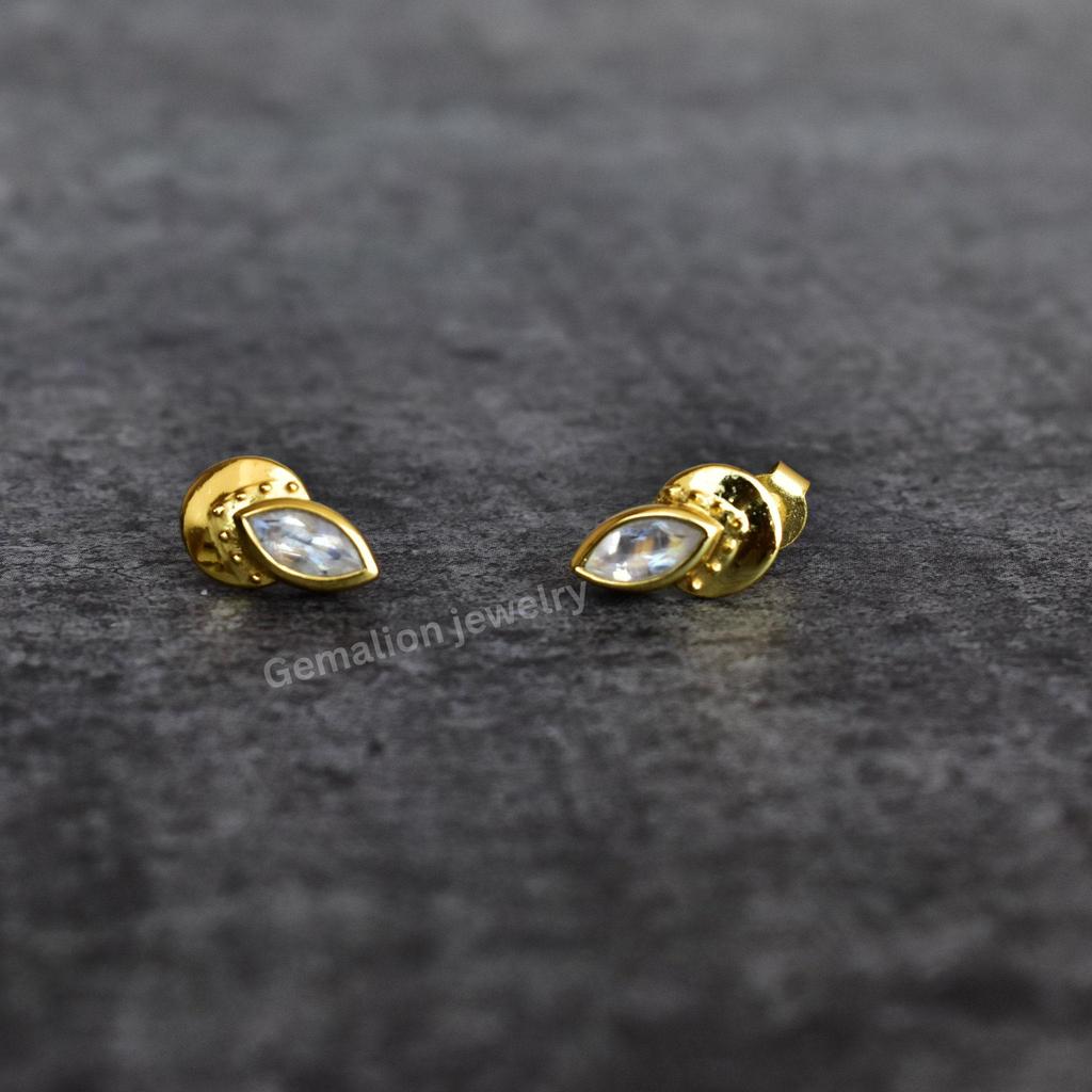 Genuine Moonstone Studs Earrings Rainbow Moonstone Marquise Studs for Her Healing Crystal 14K Gold Vermeil Studs Earring Bridesmaid Gift