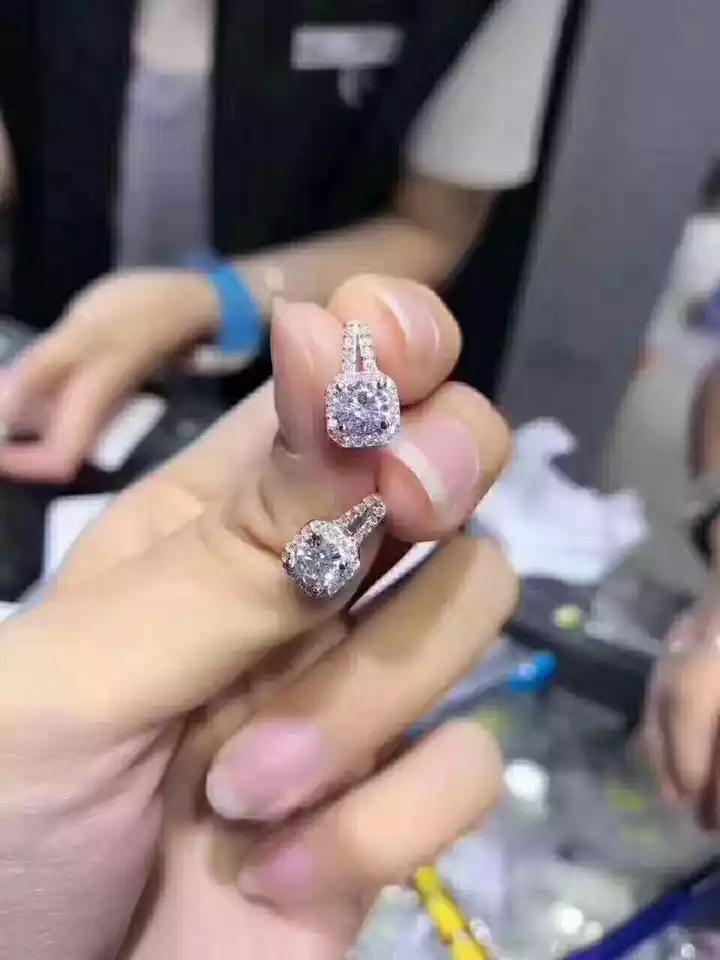 Vintage 2ct Green Moissanite Pendant 925 Sterling Silver Charm Wedding Pendants Necklace For Women Party Choker Jewelry Gift