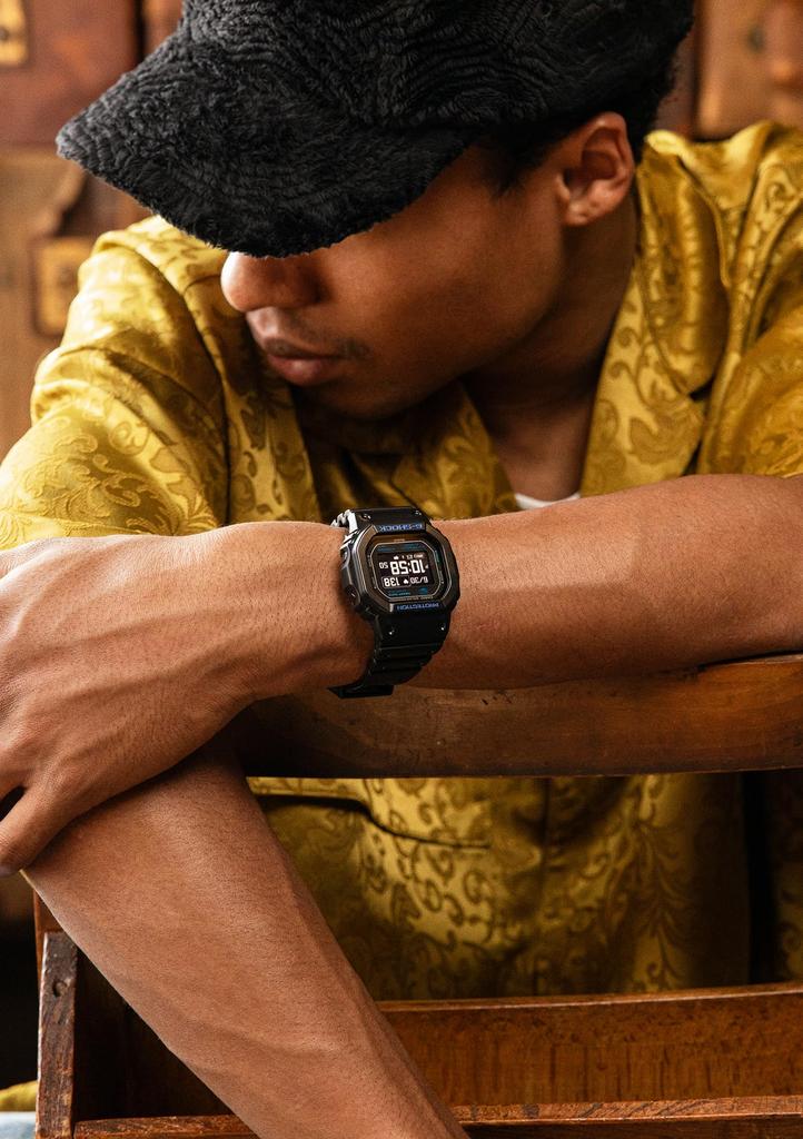 CASIO G-SHOCK G-SQUAD DW-H5600-1A2JR Men's Heart Rate Bluetooth Watch Black Blue Eco-Friendly Japan Domestic Genuine