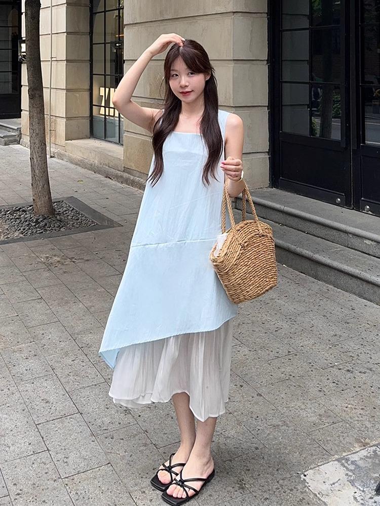White Vest Skirt Women's Summer 2026 New French Loose Design Medium and Long Irregular Suspender Dress