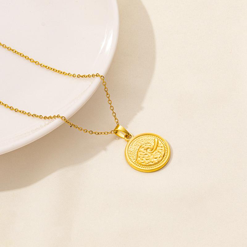 No Fade Stainless Steel Ocean Animal Necklaces For Women Men Accessories Real Gold Plated Shark Fish Tail Turtle Pendant Jewelry