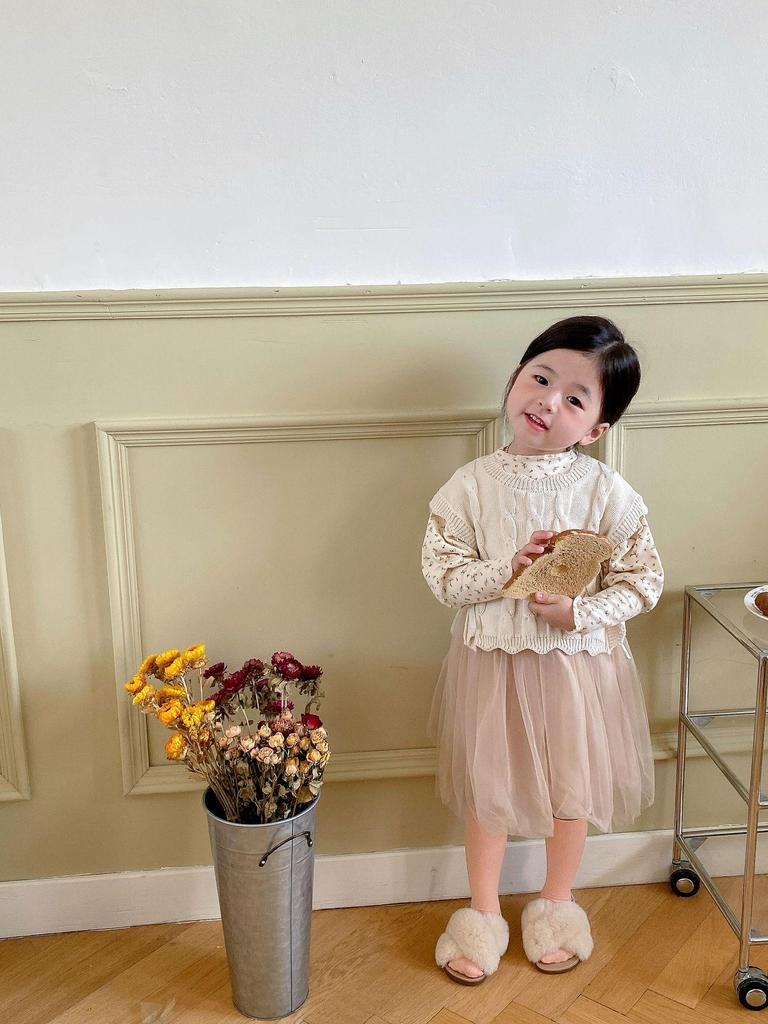 Girls' Wool Ribbon Knitted Waistcoat - 2024 Autumn/Winter Korean Style