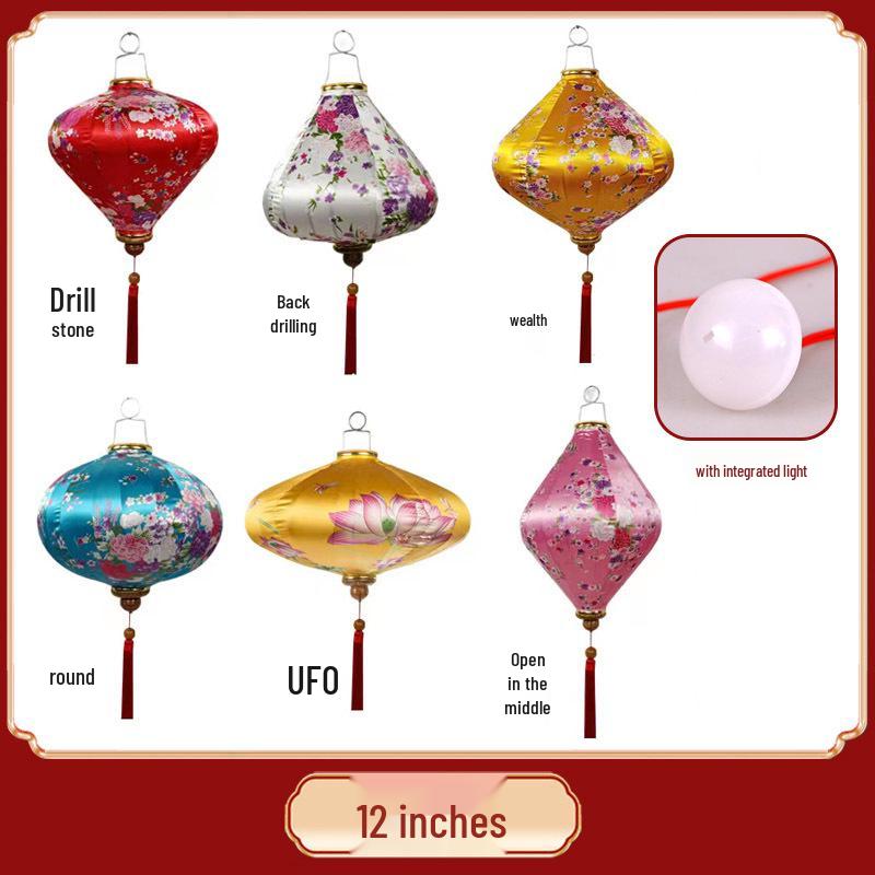 

Vintage-Style Outdoor Lantern: Vietnamese Special-Shaped Flower Design for Night Decor