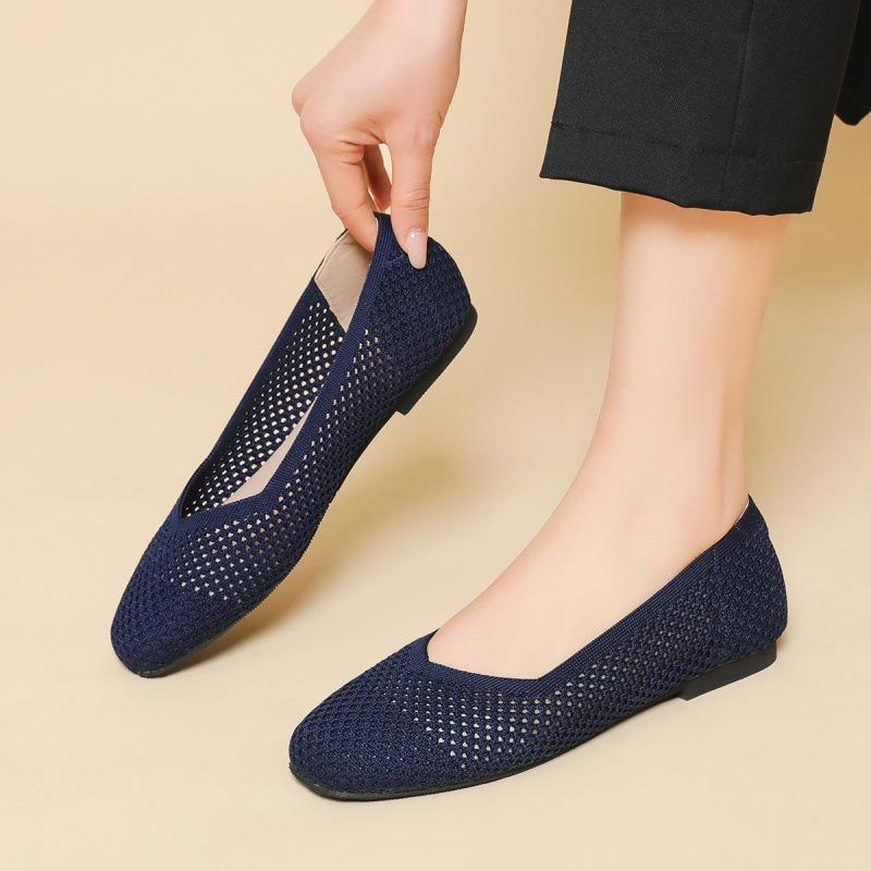 

Новые туфли из летучего трикотажа, женские универсальные сетчатые вязаные туфли на тонком каблуке с острым носком, женские туфли-лодочки с неглубоким вырезом на плоской подошве 40 синий