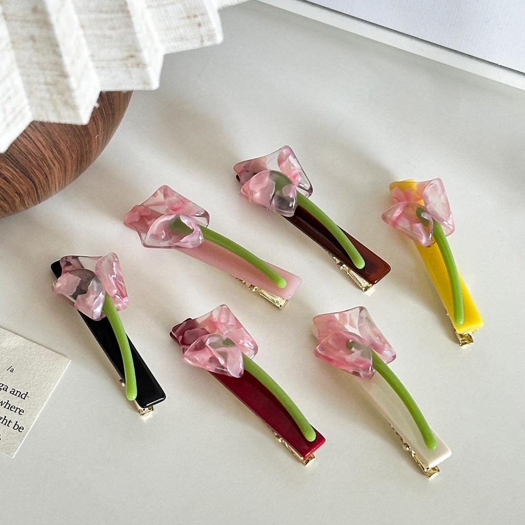 Adorable Flower Pattern Acetate Hair Claw Clip For Women Stylish And Trendy Design