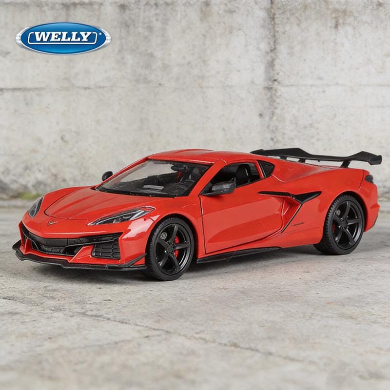 WELLY 1:24 Chevrolet Corvette Z06 2023 Alloy Sports Car Model Diecast Metal Track Racing Car Vehicles Model Simulation Kids Gift